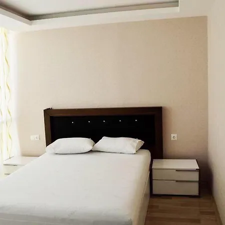 Sara * Antalya